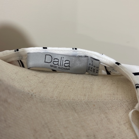 Black and white striped blouse - Picture 2 of 3